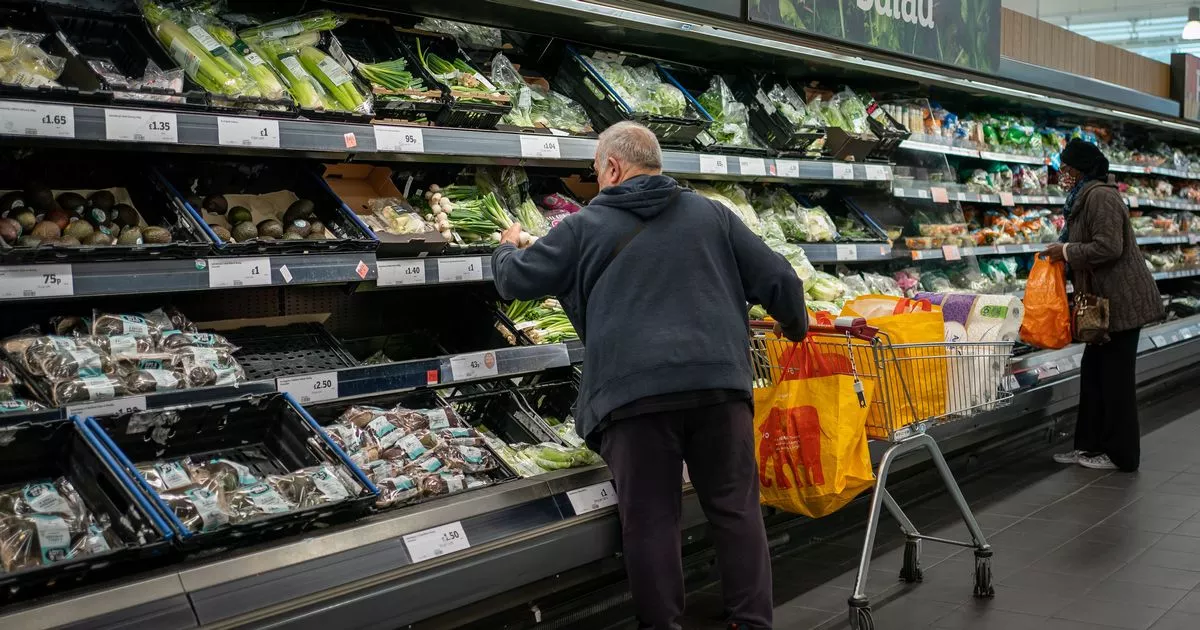 sainsbury’s-introduces-main-switch-at-checkouts-as-supermarket-launches-fresh-trial