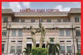 No sugar and heart medicine at SMS Hospital in Jaipur knows in the video, says he will remove this deficit by buying soon