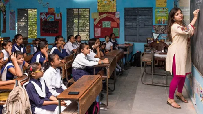 Sambhal’s “PM SRI school” has become an ideal model for the entire state, education as village children received education -Sambhal school sets example of Shri Vidyalaya Innovation in Lucknow