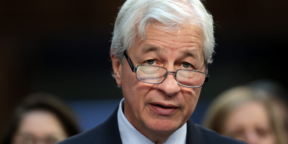 jamie-dimon-says-china-unlikly-to-fold-on-tariffs:-‘they’re-no-longer-disquieted’