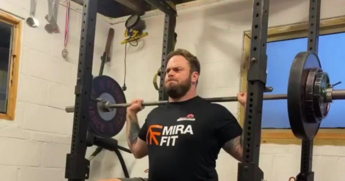 Meet Brit Vying for World’s Strongest Man – 8,000 Calorie Diet and Insane Workout Routine – ryan