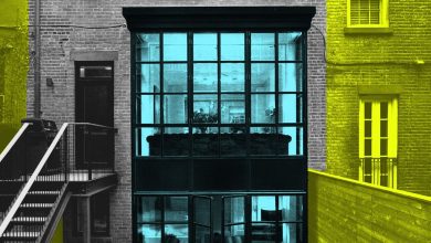 whyry-renovated-brownstone-earn-a-glass-relief-wall?