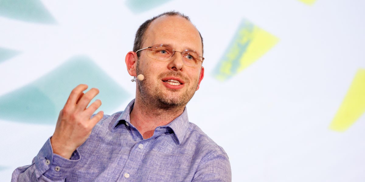 github-ceo:-he-will-let-engineers-be-extra-ingenious
