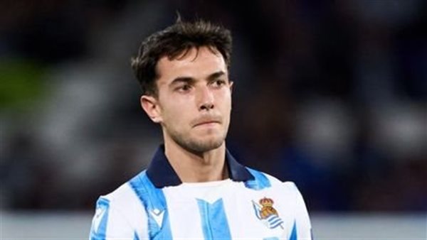 زوبيميميندي يجمد انتقاله إلى أرسنال .. وينتظر مكالمة من ريال مدريديديديcing – ryan