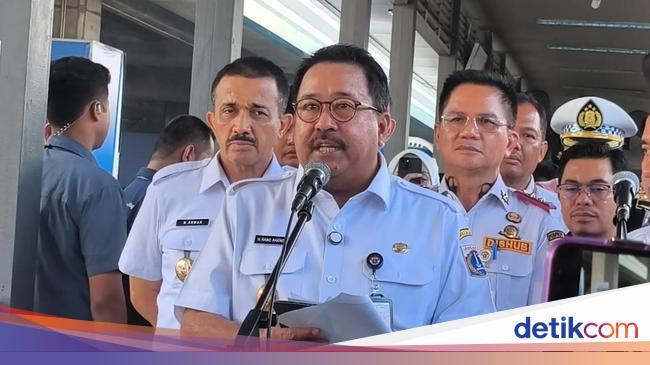 Transjakarta D41 Sawangan-Klak Bulus Trail was inaugurated by the Desari toll road