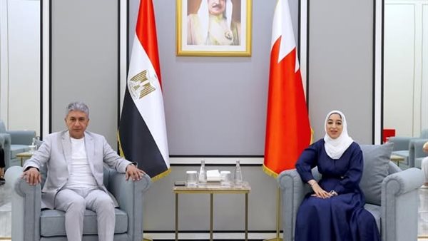 وزير-السياحة-يعقد-لقاتات-ثنائية-مع-نظيره-بالبحرين-لبحث-تعزيز-التعاون-المشترaring