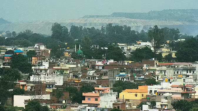 For the first time in the country will be demolished 22 thousand buildings will be the largest urban displacement of Asia