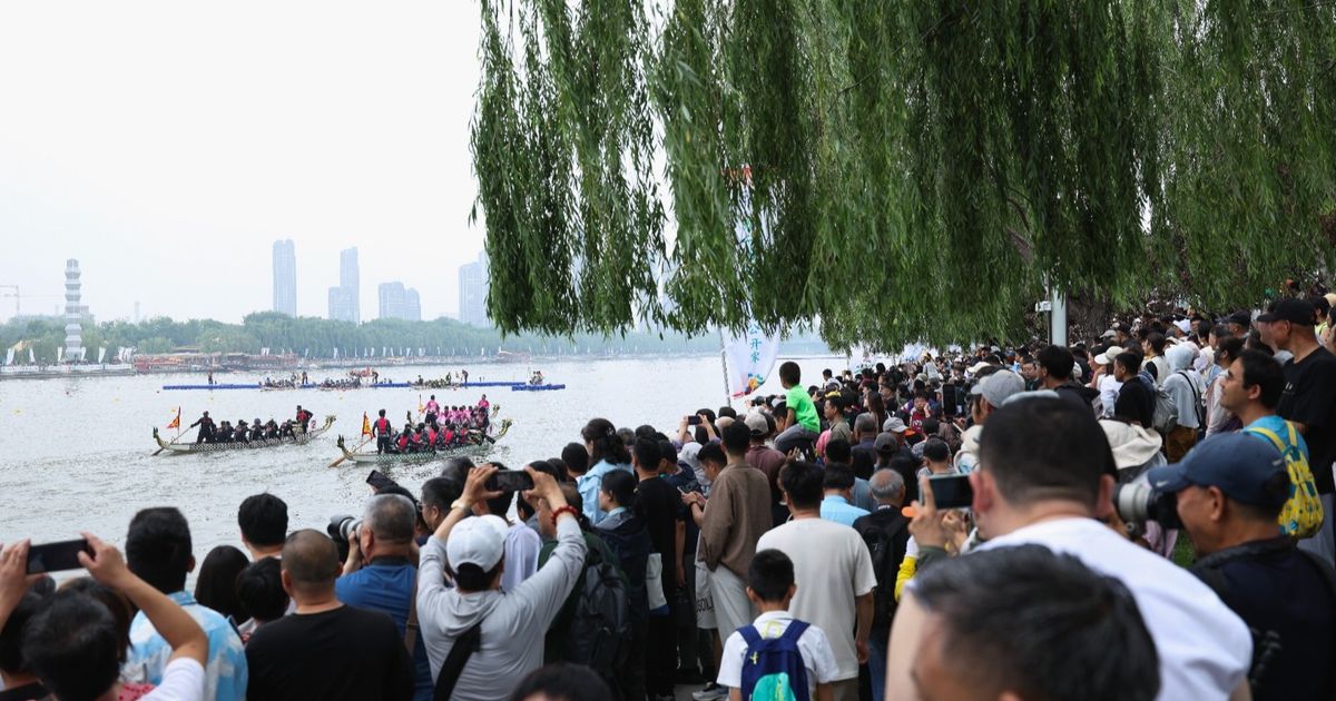 The spent Chinese consumers take off during a great holiday