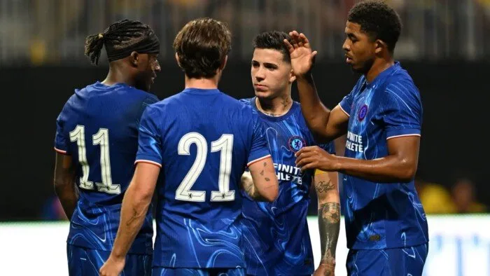 chelsea-leads-the-market-price-in-the-fourth-crew