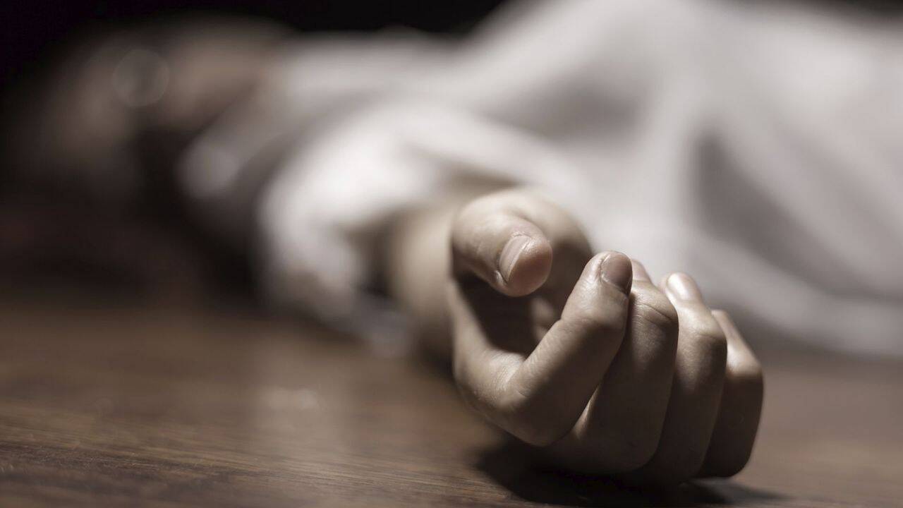 पत्नी की लाश को मक्खन डालकर जलाया, उठीं लपटें तो पहुंची पुलिस… अंगूठी से कैसे खुला मर्डर का राज?