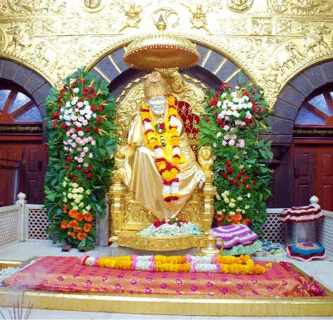 You will definitely go to Shirdi too, you will get relaxed by visiting