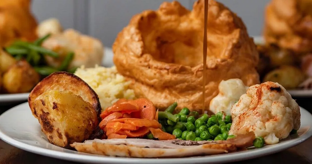 american-tries-toby-carvery-for-the-first-time-–-and-compares-it-to-one-thing