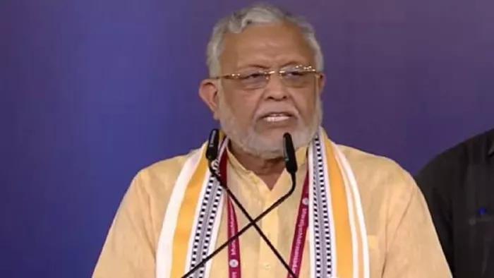 Finance Commission in UP: The demand for UP’s share up to 20.47 percent in central tax: Suresh Khanna -Finance Commission in UP Finance in the UP -Minister of Finance Suresh Kumar Khanna says UP governments demand to increase the share in Ceranl Tata