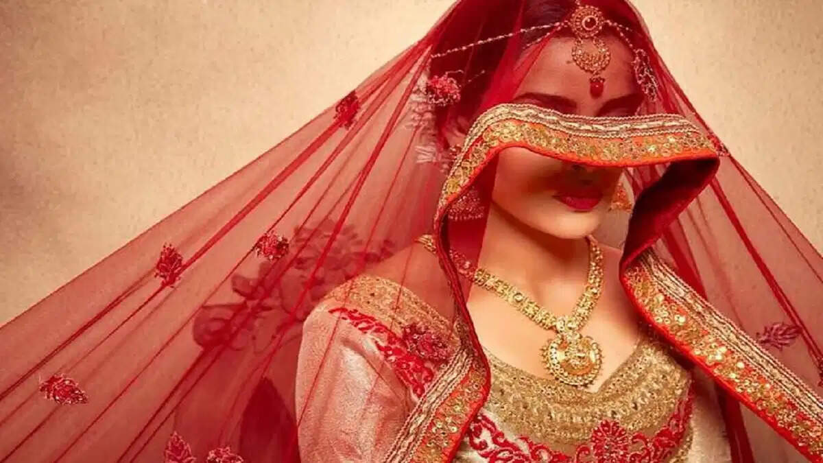 “Teri woman to bala ki beautiful …”, teased every day, friend, when the man’s patience answered, this scandal was done