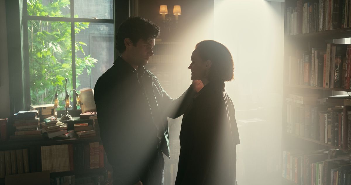 ‘you’-recap,-season-5-episode-3:-the-(im)-prisoner’s-pickle