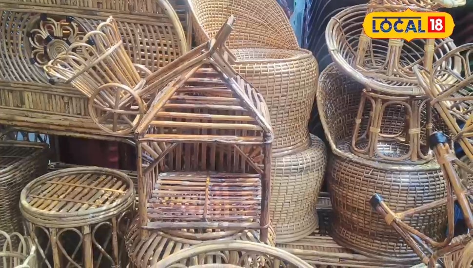 Desi Magic or Bareilly! Fancy furniture is made with hands at this store