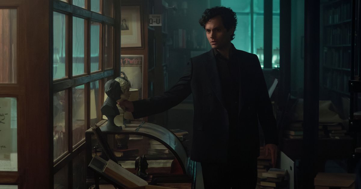 ‘you’-recap,-season-5-episode-one:-birth-spreading-the-news