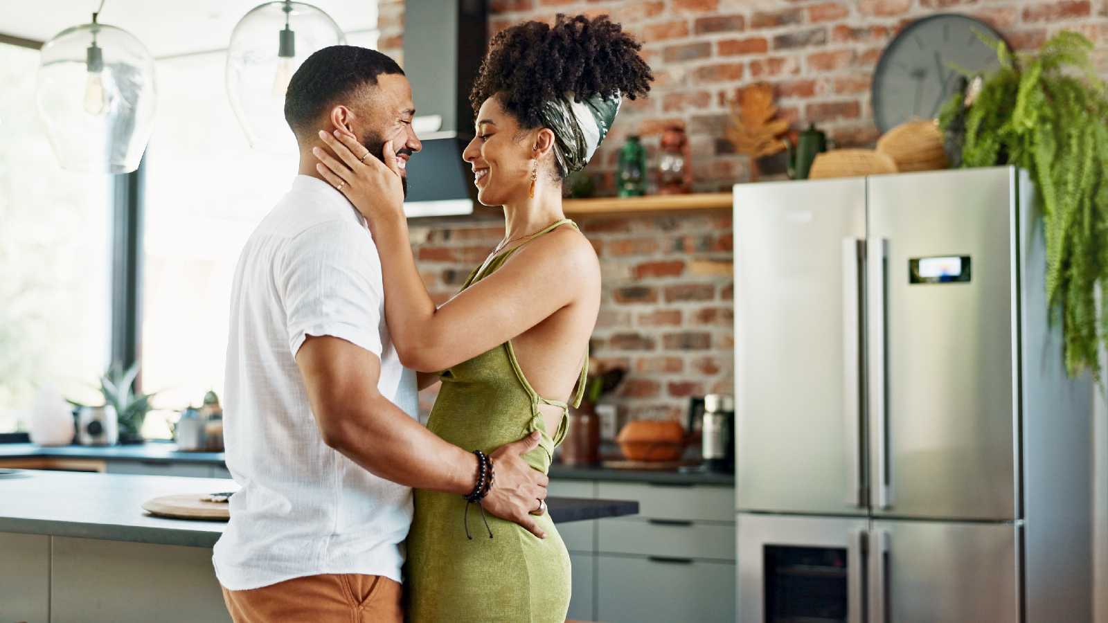 The newly married couple should take care of these five things, the sweetness will remain in the relationship