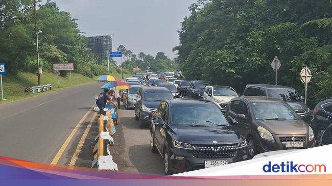 Eid al -Adha holiday, Bogor peak traffic has become overcrowded this afternoon