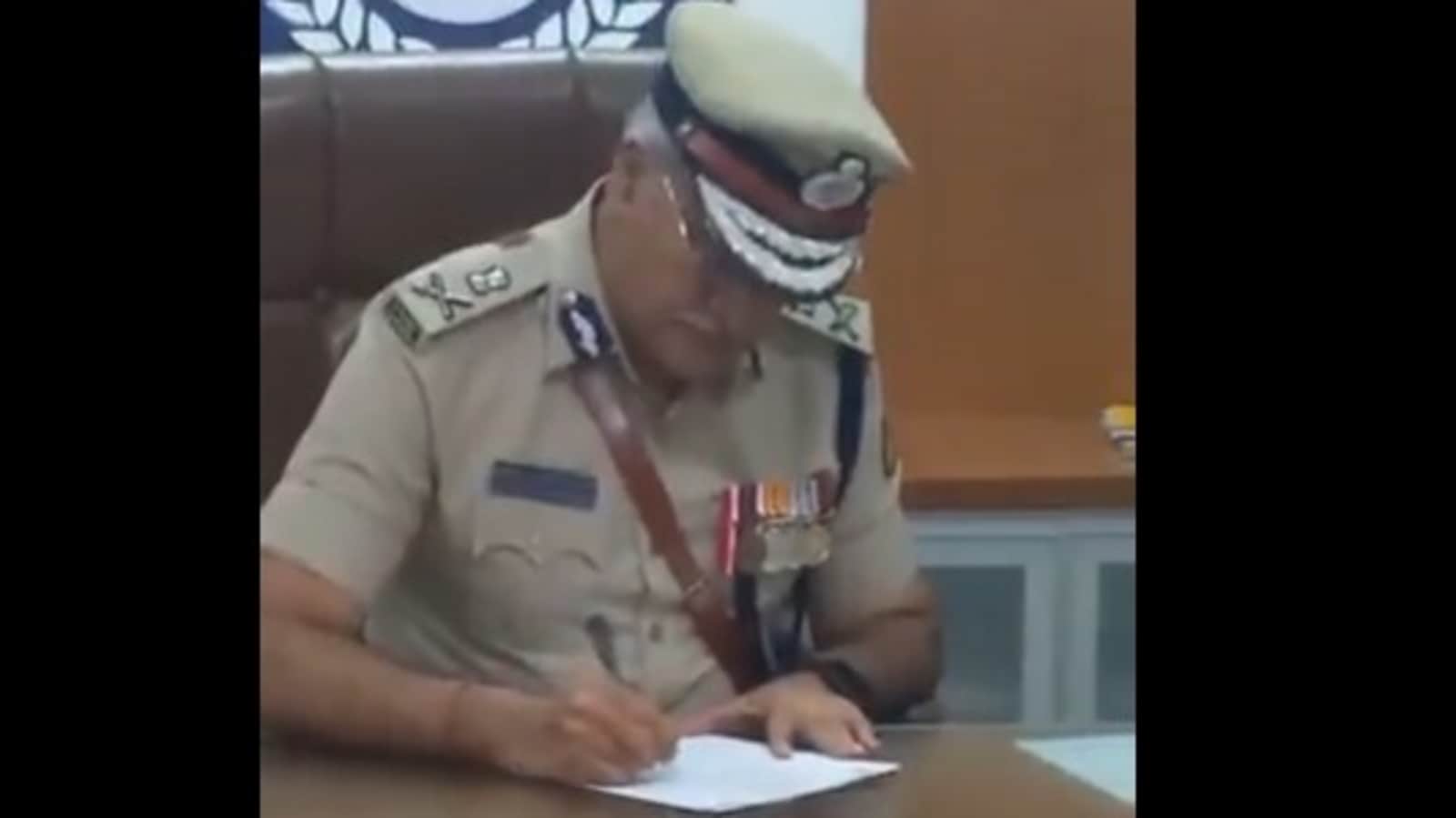 Bengaluru Stampede: Seemyth Singh takes over as a police commissioner to the suspension of B. Dayanand | Today news