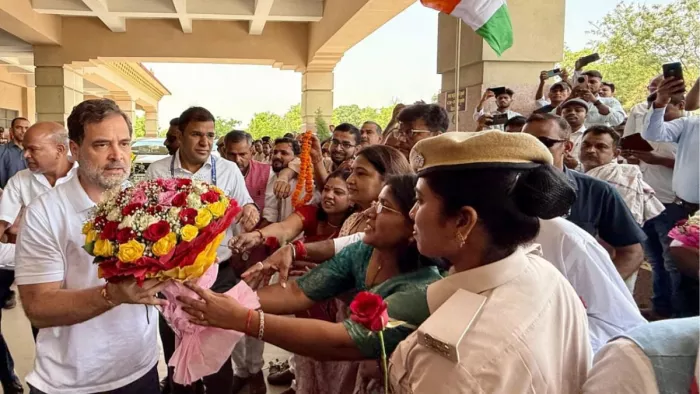 Rahul Gandhi in Bihar: Rahul Gandhi reached Bihar, the leaders of Congress welcomed Gaya’s airport – Rahul Gandhi reached the Bihar congressmen.