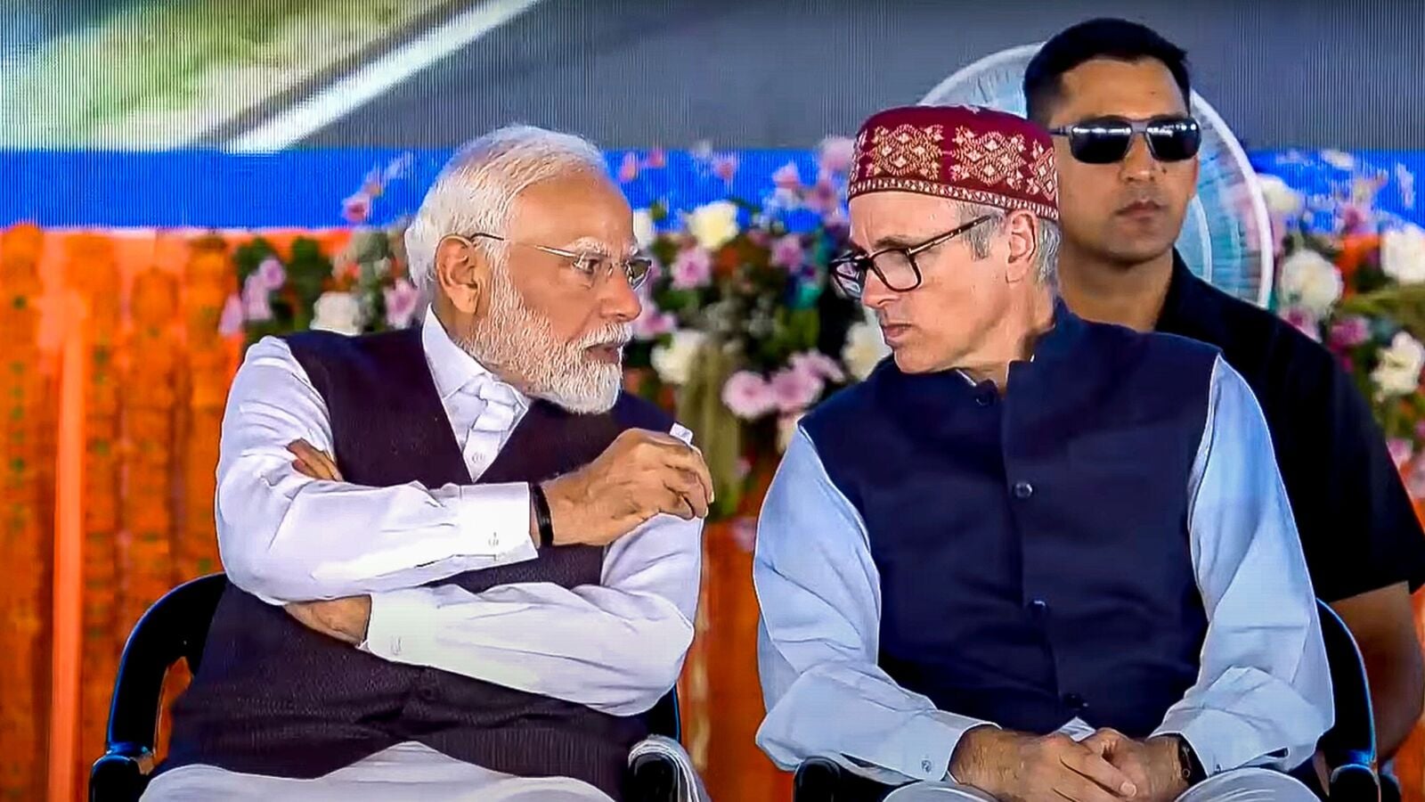 With the Premier Modi on stage, rake Omar Abdullah on JK Statehood Pitch – ‘LG was promoted, I demoted’ | Today news