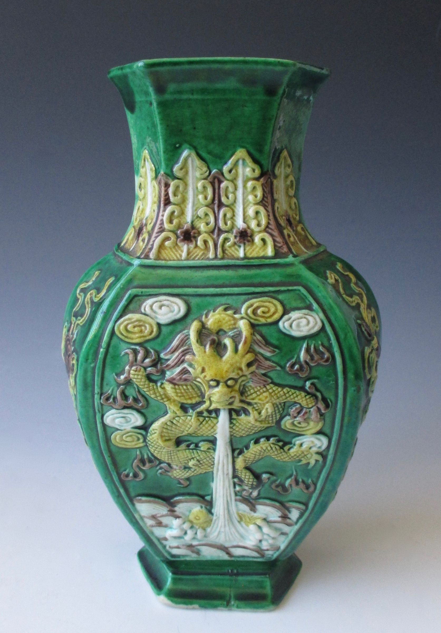 7 most expensive vases in the world