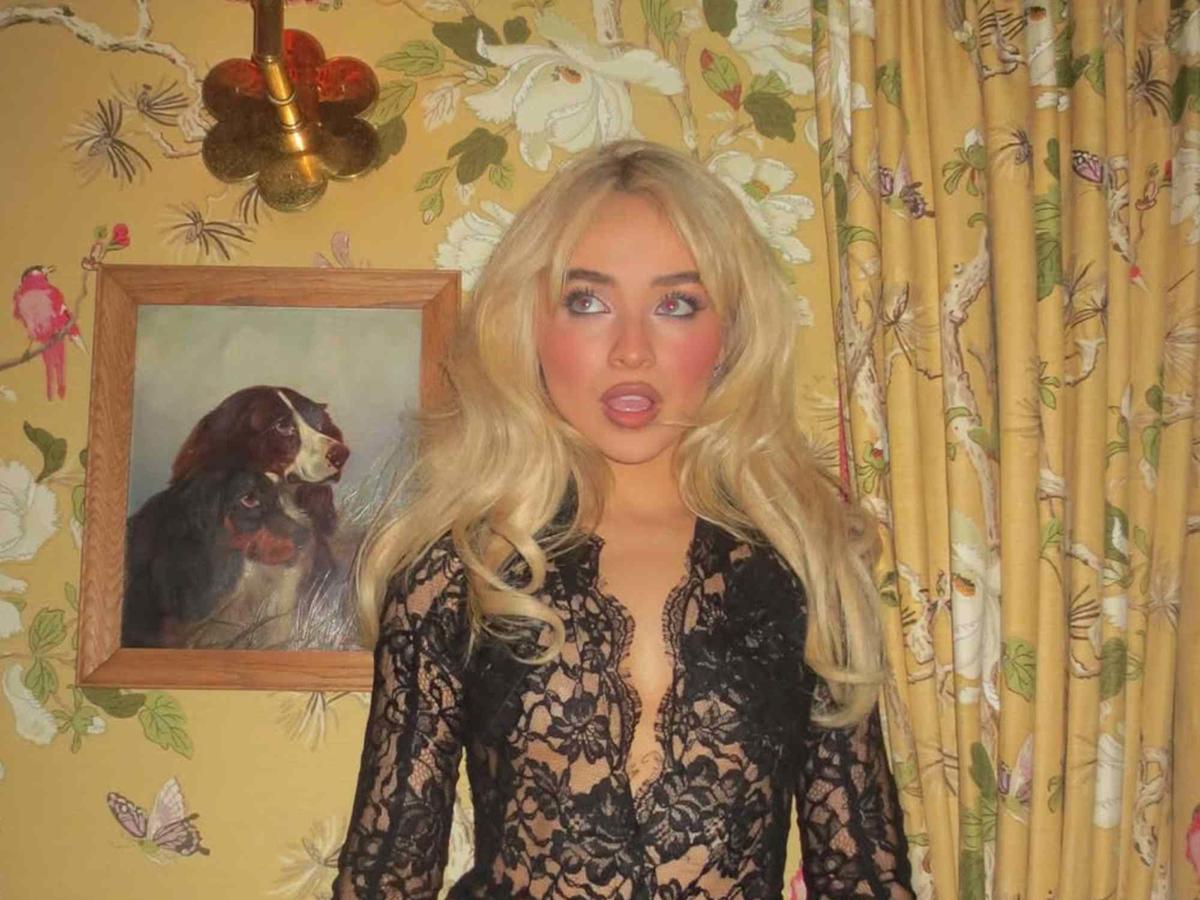 sabrina-picket-employee-wore-shockingly-spring-curly-bangs-to-teese-her-track-of-the-summer