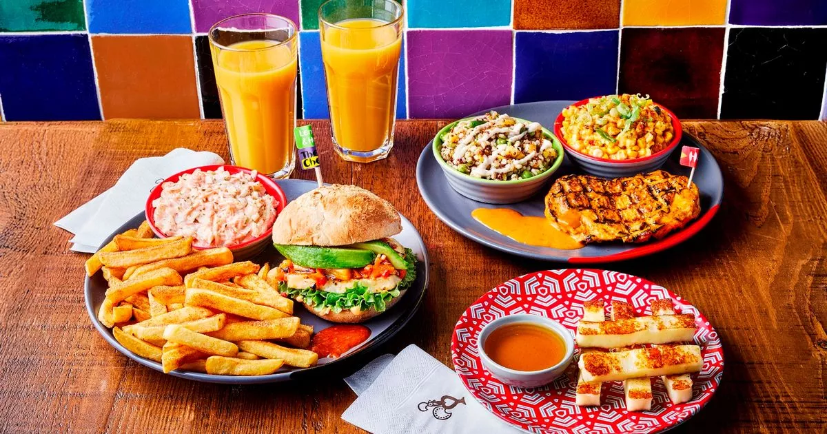 nando’s-provides-6-items-to-new-menu-–-but-other-folks-are-gobsmacked-over-the-stamp