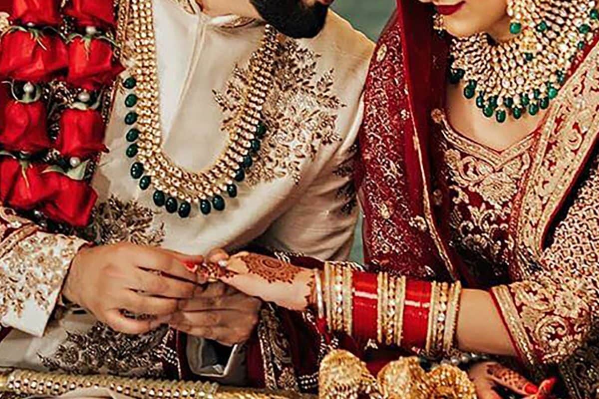 In the middle pavilion, the groom did dirty action, Bride said: I will not go, I swear to eat ..