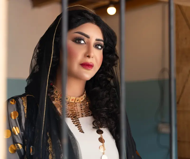 abdullah-al-sadhan’s-wife-raises-frequent-controversy