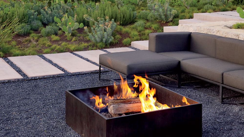 14-supreme-fireplace-pits-to-cozy-as-much-as-this-season-2025
