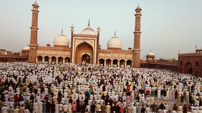 Photos: Bakrid today, Eid prayers read in JAMA MASJID; Heavy police forces deployed in sensitive areas -NCR East -Delhi Crime Eid Al ADHA celebrations and security measures EID photos and videos
