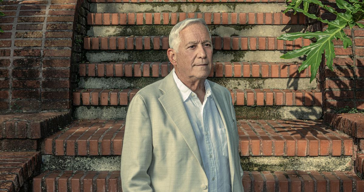 what-does-walter-isaacson-know-about-elon-musk?