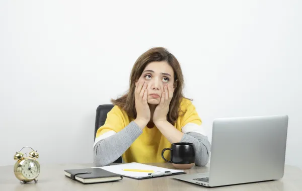 ما هي ال6 أسئلة الشخصية التي لا مكان لها في حديثك مع زميل العمل؟