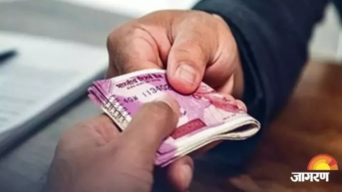 Traffic Police Asi was convicted of the bribe of three thousand, convicted, 4 years imprisonment and penalty of 10 thousand fine
