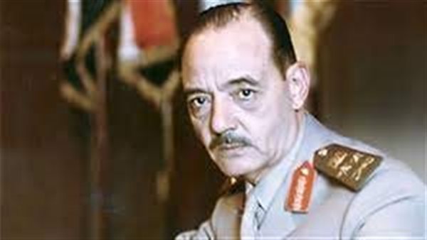 «المشير الجمسي» الجنرال النحيف المخيف.. مسيرة قائد انتظرته المعركة وأرعب العدو ب«الكشكول»