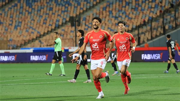 هاتريك.-وسام-أبو-علي-يسجل-الهدف-الثالث-للأهلي-فباك-فاركو