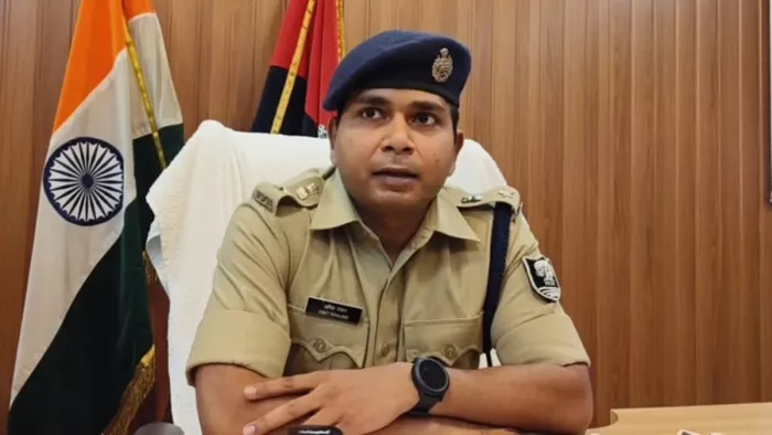 Bihar Police: Some policemen made a big mistake on Bakrid in Bihar, SP issued compassion notice -Sitamarhi News 8 policemen who lacked during Bakrid Action
