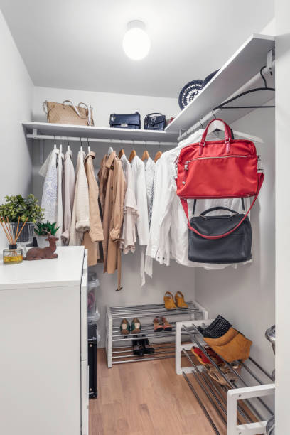 Such organize in the closet