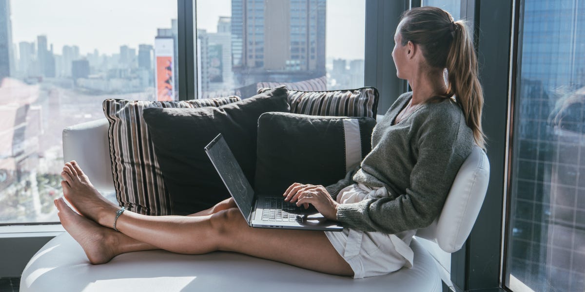 i-left-space-of-business-custom-for-freelance-solitude;-i-relish-working-on-my-own