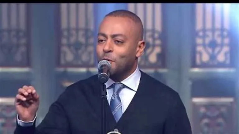 بالفيديديو .. تامر عاشور يكشف كواليس غنائه أمام الرئيس السيسي مرات – ryan
