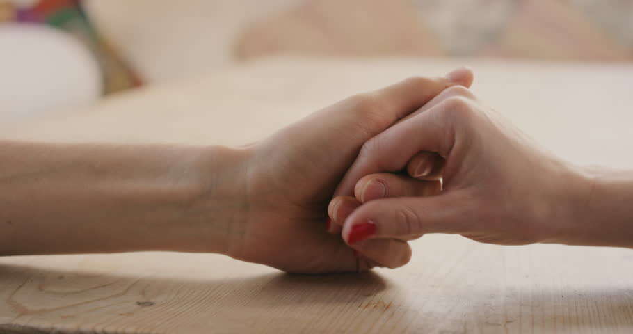 Do you do true love or just in lust, trapped? Know how to make a difference between these two in the video