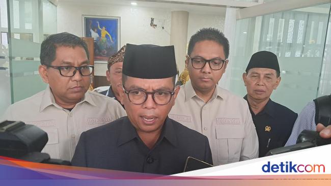 Andra Soni acknowledged that many residents were not served by the vehicle Whitening program