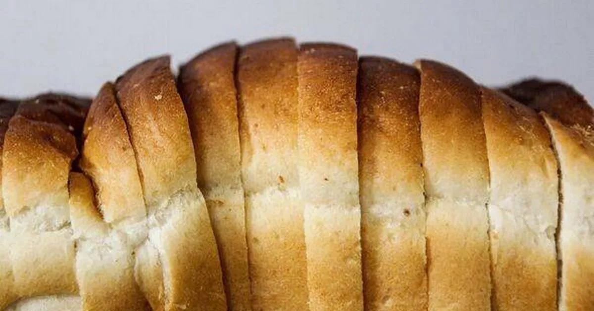 bread-will-stay-fresher-for-the-weeks-if-positioned-subsequent-to-one-unlikly-vegetable
