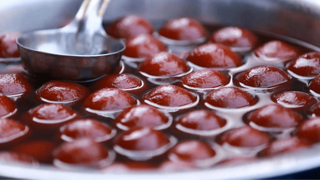 Make a sugar like Gulab Jamun at home