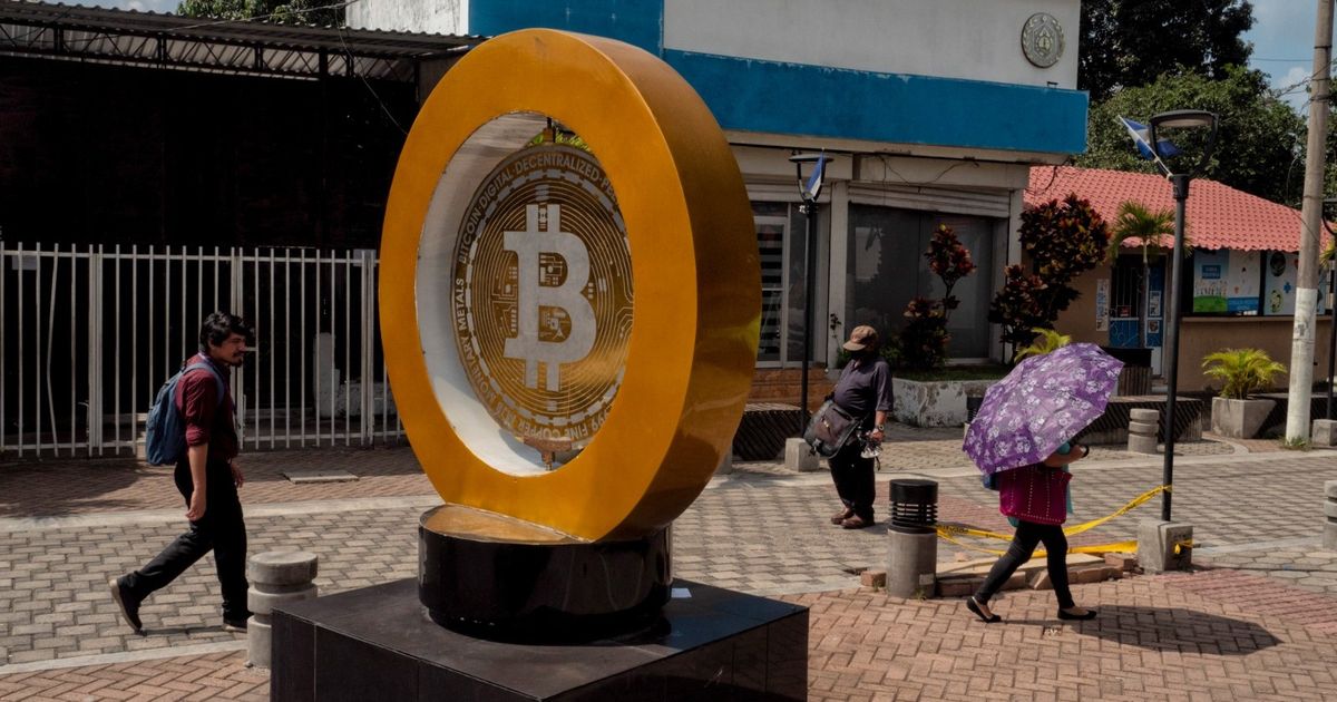 “Bitcoin” takes off after it has not entered the standard level