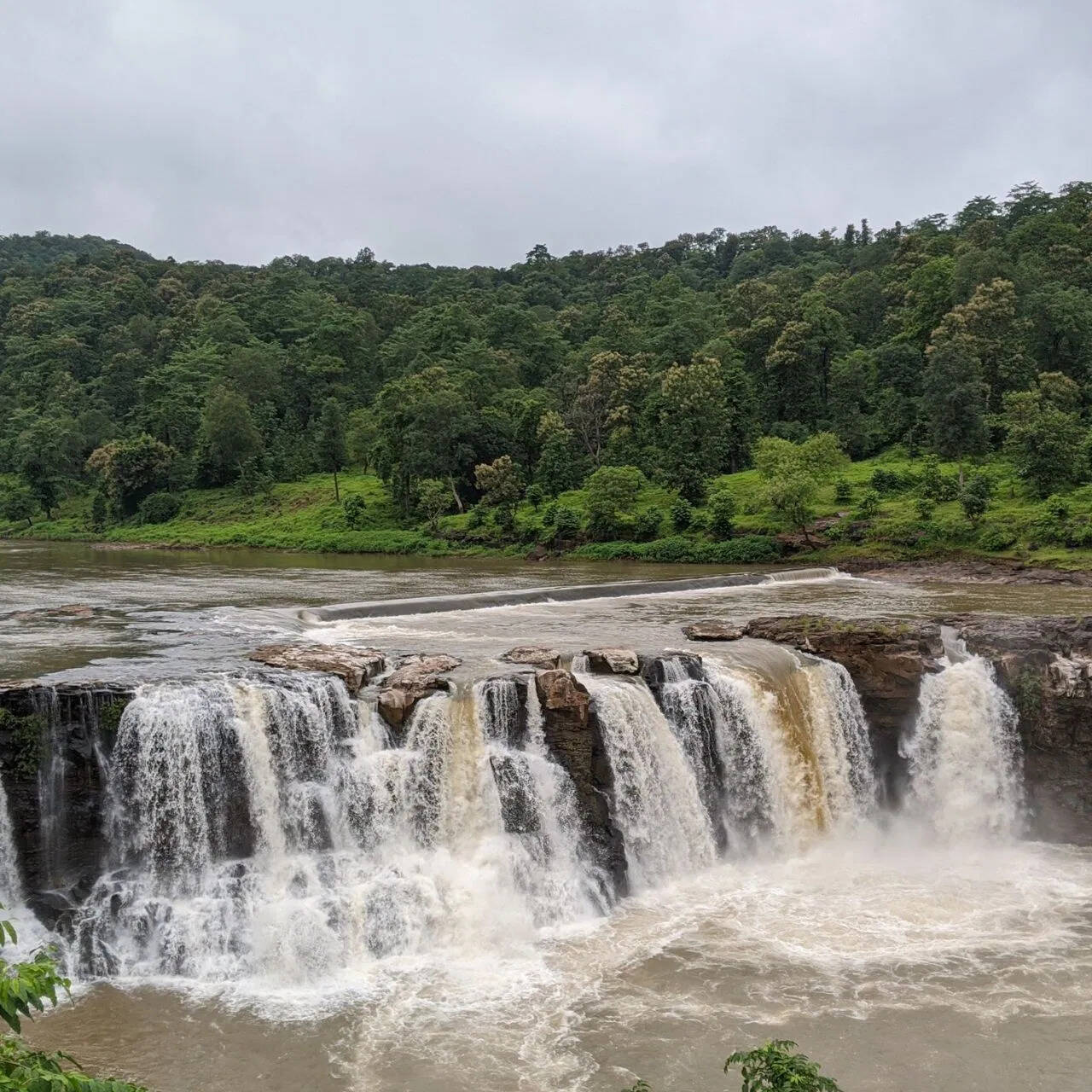 Let’s settle down 4 beautiful hill stations near Ahmedabad this summer