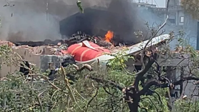 Ahmedabad plane crash: Ahmedabad plane crash from Varanasi and Lucknow to Ahmedabad is canceled