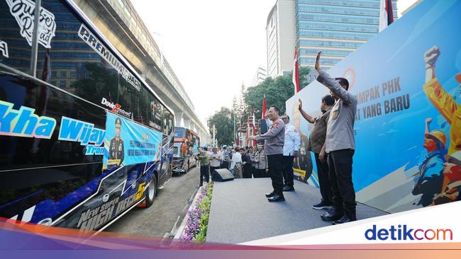 The National Police Chief of 700 workers affected by dismissal returned to work, encouraging economic growth to